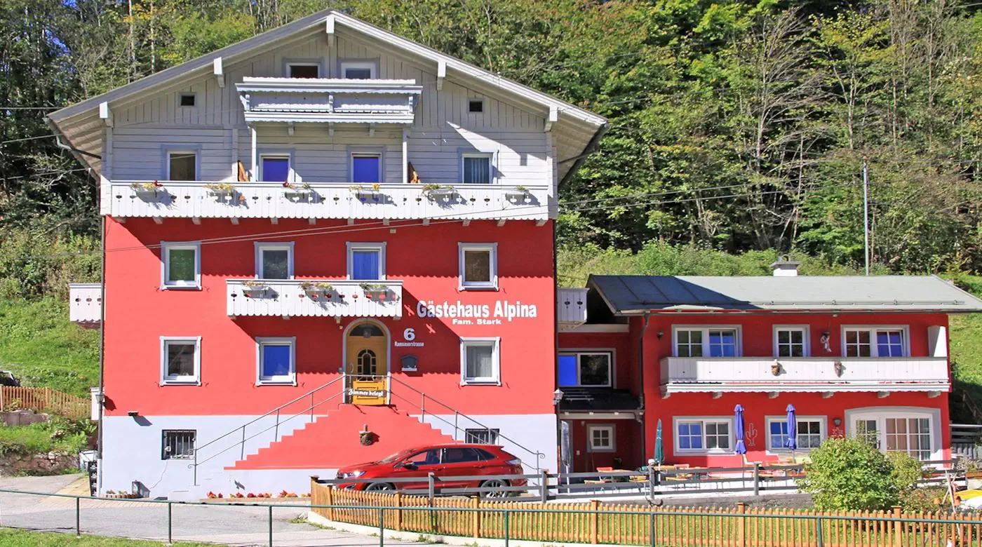 Gästehaus Alpina in Berchtesgaden: Gemütliche Unterkunft mit traumhaftem Alpenblick